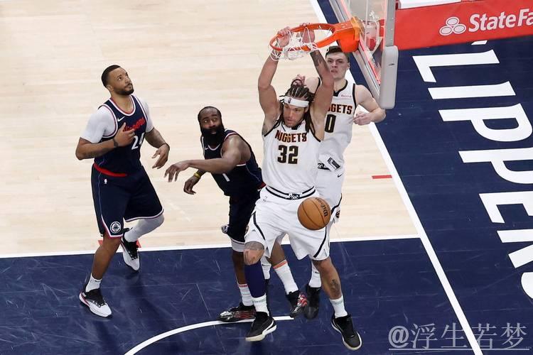 季后赛5月4日:掘金对阵快船 戈登精彩表现 季后赛5月4日:掘金对阵快船 戈登精彩表现